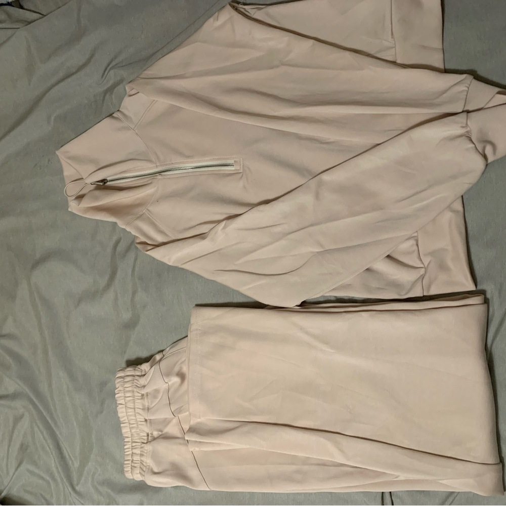 Leisure outfit. So soft!